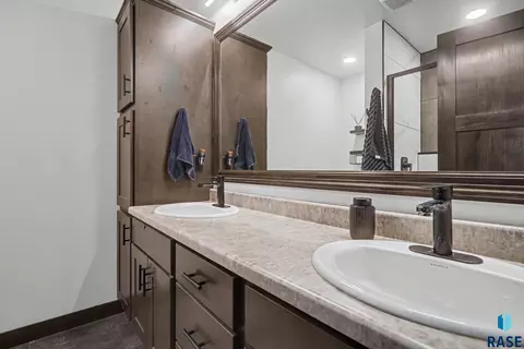 Bath - 5005 E 63rd St, Sioux Falls, SD 57108 photo 2 of 5