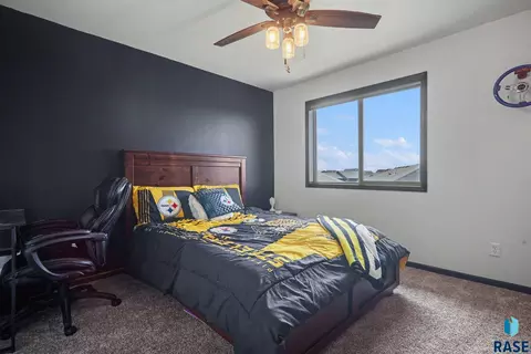 Bedroom - 5005 E 63rd St, Sioux Falls, SD 57108 photo 6 of 6