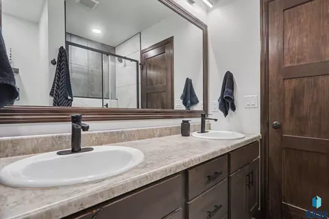 Bath - 5005 E 63rd St, Sioux Falls, SD 57108 photo 3 of 5