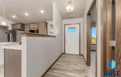 Entry Way - 1115 E Wayne Pl, Tea, SD 57064 photo 1 of 2