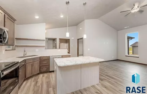 Kitchen - 1115 E Wayne Pl, Tea, SD 57064 photo 3 of 3