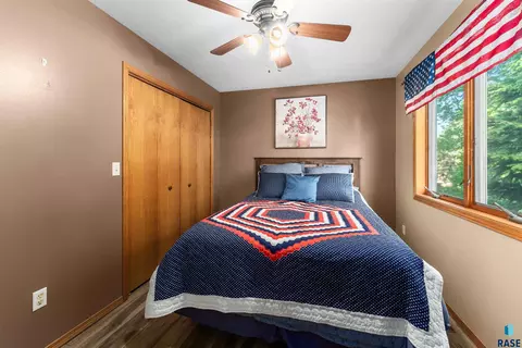 Bedroom - 200 E 9th St, Crooks, SD 57020 photo 5 of 7