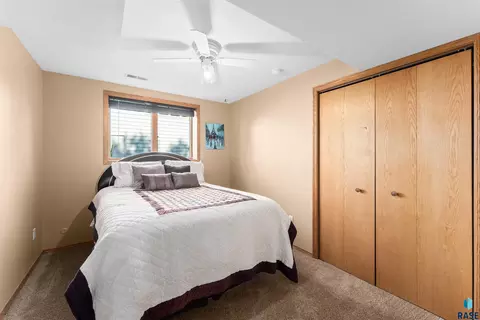 Bedroom - 200 E 9th St, Crooks, SD 57020 photo 7 of 7