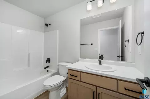 Bath - 6817 E Freedom St, Sioux Falls, SD 57108 photo 2 of 2