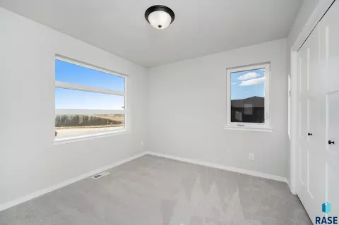 Bedroom - 6817 E Freedom St, Sioux Falls, SD 57108 photo 4 of 6