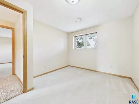 Bedroom - 505 Herman Cir, Tea, SD 57064 photo 11 of 12