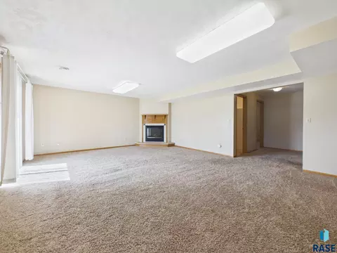 Living - 505 Herman Cir, Tea, SD 57064 photo 12 of 12