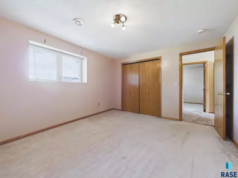 Bedroom - 505 Herman Cir, Tea, SD 57064 photo 10 of 12