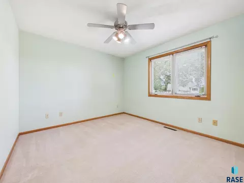 Bedroom - 505 Herman Cir, Tea, SD 57064 photo 6 of 12
