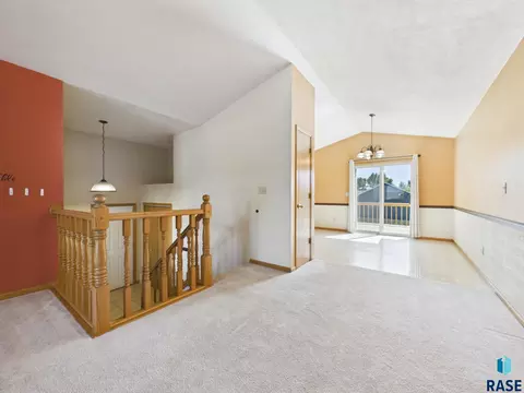 Living - 505 Herman Cir, Tea, SD 57064 photo 5 of 12
