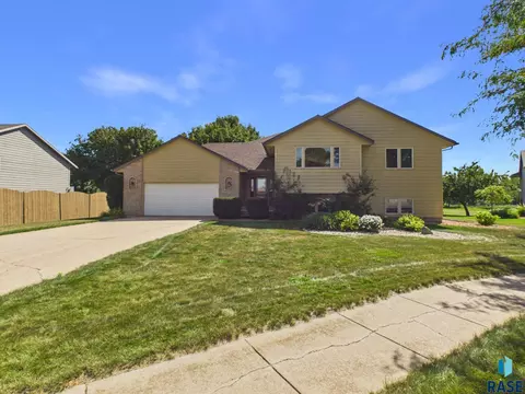 Exterior - 505 Herman Cir, Tea, SD 57064 photo 14 of 14