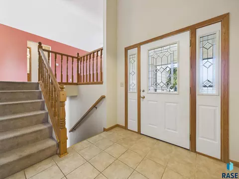 Entry Way - 505 Herman Cir, Tea, SD 57064 photo 1 of 2