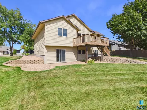 Exterior - 505 Herman Cir, Tea, SD 57064 photo 9 of 14