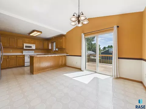 Other - 505 Herman Cir, Tea, SD 57064 photo 3 of 5