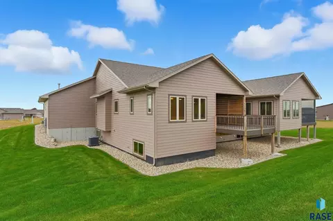 Other - 2401 E Joshua Cir, Sioux Falls, SD 57108 photo 10 of 13
