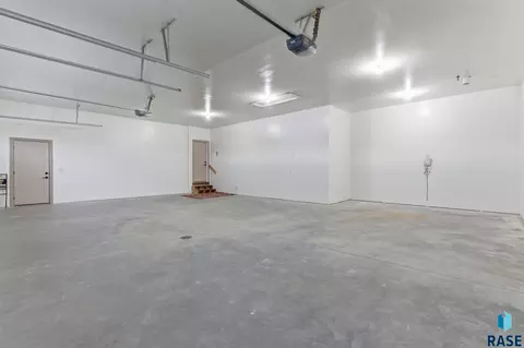 Other - 2401 E Joshua Cir, Sioux Falls, SD 57108 photo 8 of 13