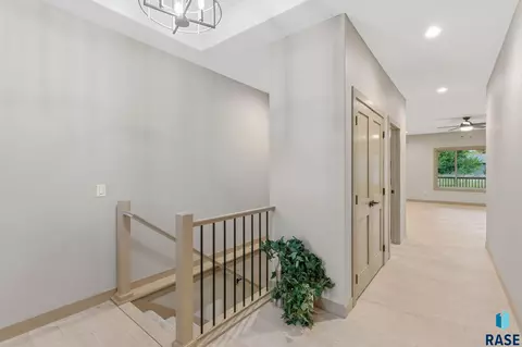 Entry Way - 2401 E Joshua Cir, Sioux Falls, SD 57108 photo 3 of 3