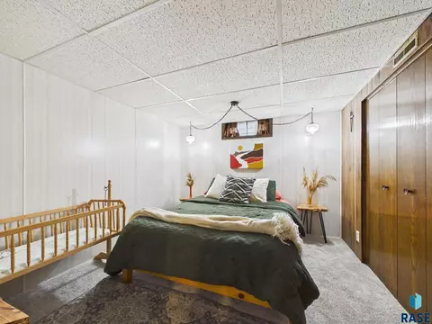 Bedroom - 3912 E Claudette Dr, Sioux Falls, SD 57103 photo 8 of 8