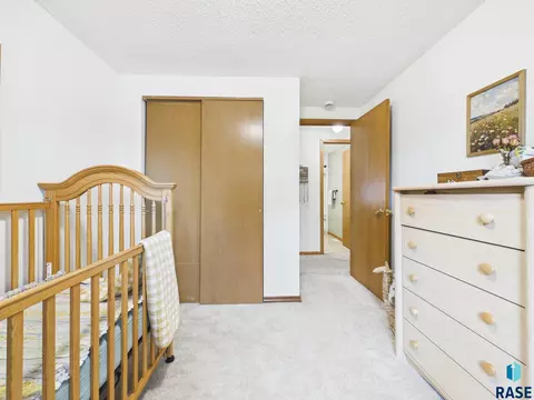 Bedroom - 3912 E Claudette Dr, Sioux Falls, SD 57103 photo 6 of 8