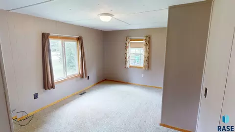 Bedroom - 750 Dakota St, Toronto, SD 57268 photo 4 of 9