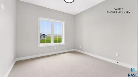 Bedroom - 5600 E Saddle Ridge Cir, Sioux Falls, SD 57110 photo 2 of 3