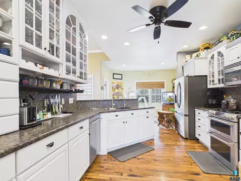 Kitchen - 23449 451 Ave, Madison, SD 57042 photo 1 of 3