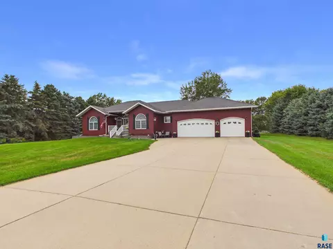 Exterior - 23449 451 Ave, Madison, SD 57042 photo 18 of 18