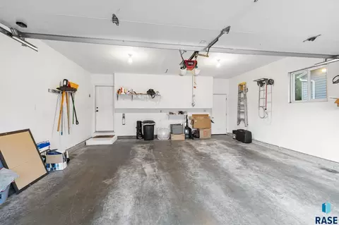 Other - 5609 S Cain Ave S, Sioux Falls, SD 57106 photo 6 of 11