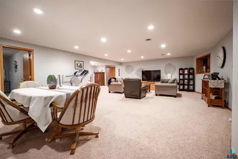 Other - 2817 Dailey Dr, Mitchell, SD 57301 photo 13 of 14