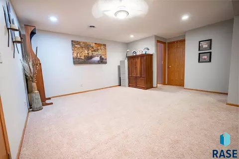Other - 2817 Dailey Dr, Mitchell, SD 57301 photo 9 of 14