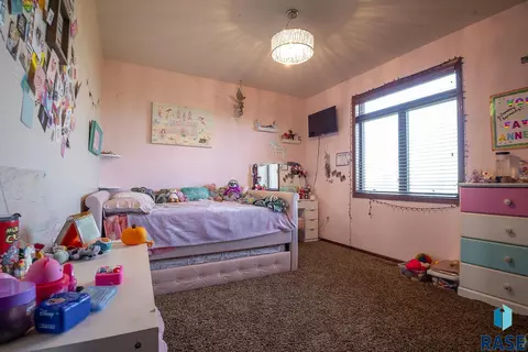Bedroom - 24104 435th Ave, Canova, SD 57321 photo 4 of 9