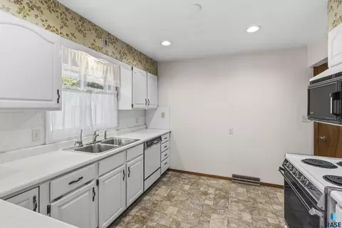 Kitchen - 502 E 10th St, Dell Rapids, SD 57022 photo 1 of 2