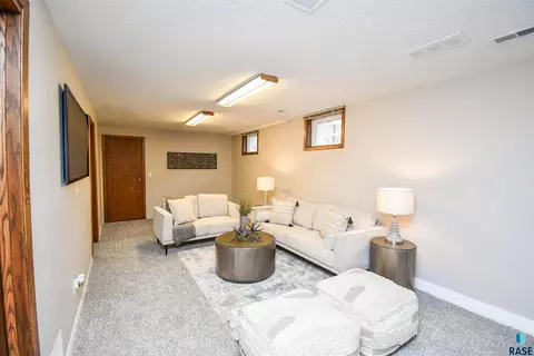 Other - 3305 E 33rd St, Sioux Falls, SD 57103 photo 4 of 18