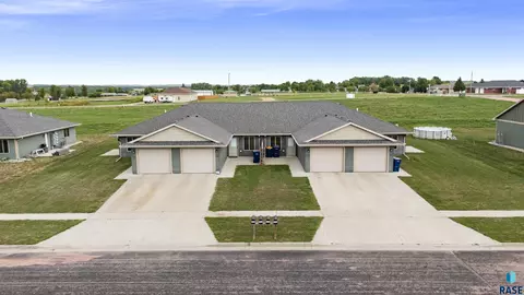 Other - 528 Prairie Ave, Baltic, SD 57003 photo 6 of 9