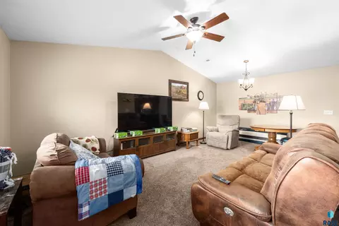 Living - 528 Prairie Ave, Baltic, SD 57003 photo 1 of 1