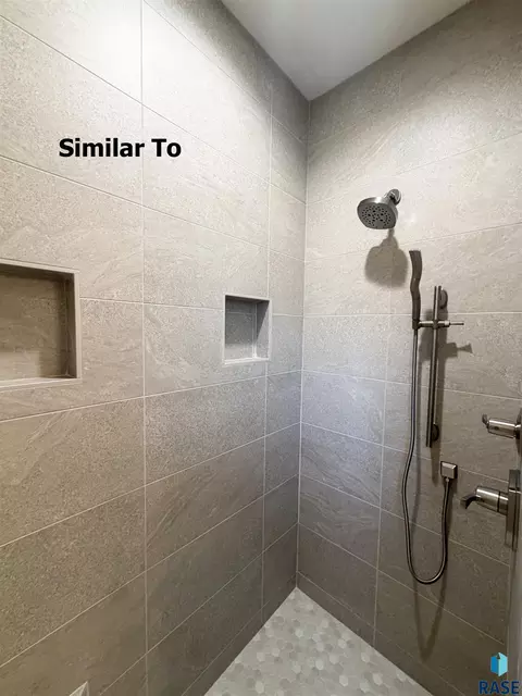 Bath - 7001 E Copper Stone Cir, Sioux Falls, SD 57110 photo 1 of 5
