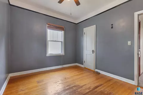Bedroom - 200 E 5th St, Marion, SD 57043 photo 4 of 14