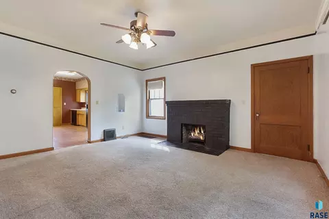 Living - 200 E 5th St, Marion, SD 57043 photo 1 of 4