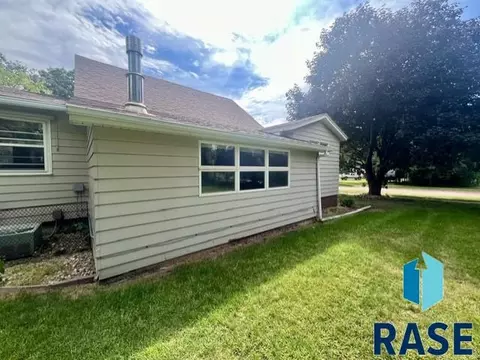 Other - 212 E College Ave, Howard, SD 57349 photo 3 of 5