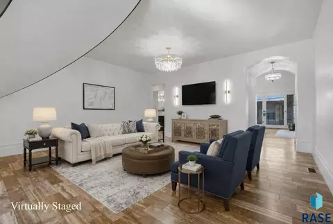 Living - 217 W 77th St, Sioux Falls, SD 57108 photo 1 of 4