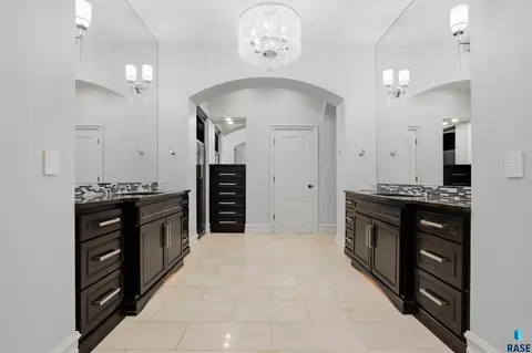 Other - 217 W 77th St, Sioux Falls, SD 57108 photo 9 of 24