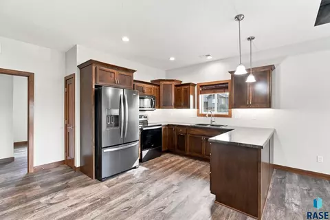 Kitchen - 538 Prairie Ave, Baltic, SD 57003 photo 2 of 3