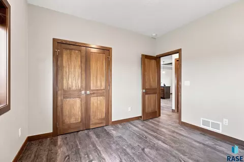 Bedroom - 538 Prairie Ave, Baltic, SD 57003 photo 4 of 6
