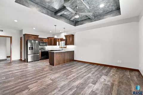 Living - 538 Prairie Ave, Baltic, SD 57003 photo 2 of 3