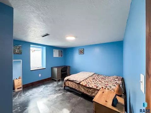 Bedroom - 45841 275th St, Parker, SD 57053 photo 6 of 6