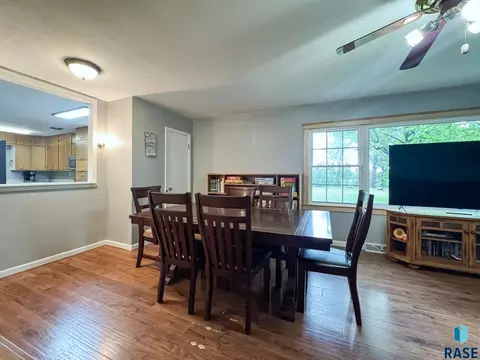 Dining - 45841 275th St, Parker, SD 57053 photo 1 of 1