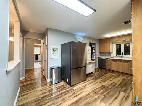 Entry Way - 45841 275th St, Parker, SD 57053 photo 1 of 1