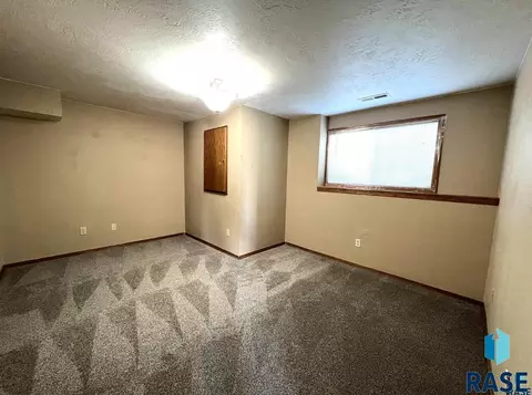 Other - 3100 E Bragstad Dr, Sioux Falls, SD 57103 photo 5 of 7