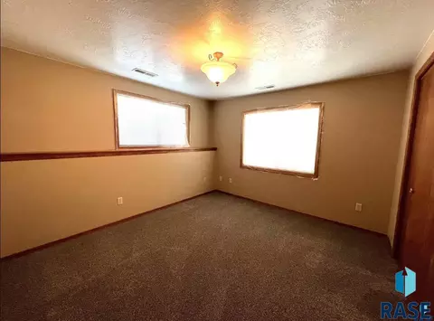 Other - 3100 E Bragstad Dr, Sioux Falls, SD 57103 photo 4 of 7