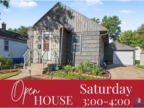 207 S Lincoln Ave, Sioux Falls, SD 57104
